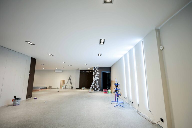 DIVANI&DIVANI 2023 (1)